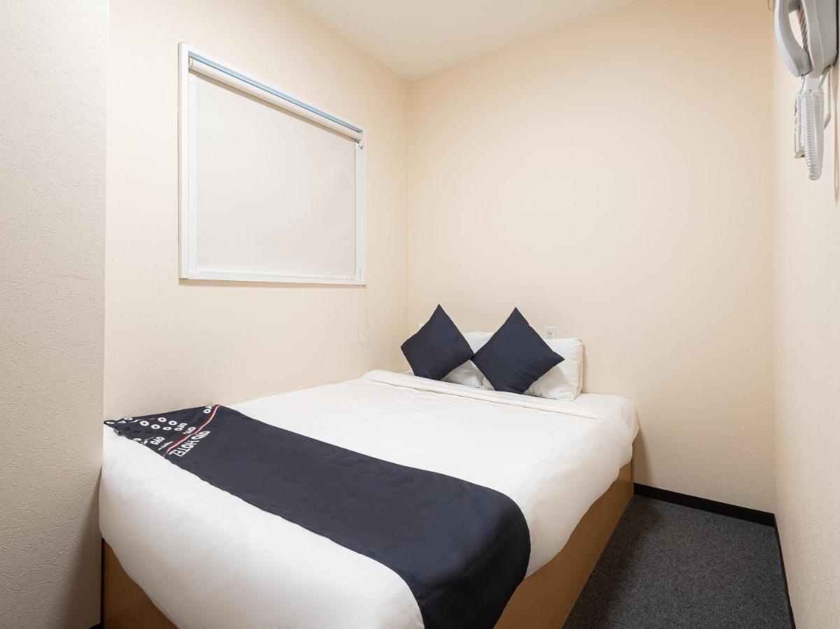 Oyo Hotel Plaza In Namba Minami Osaka Dış mekan fotoğraf